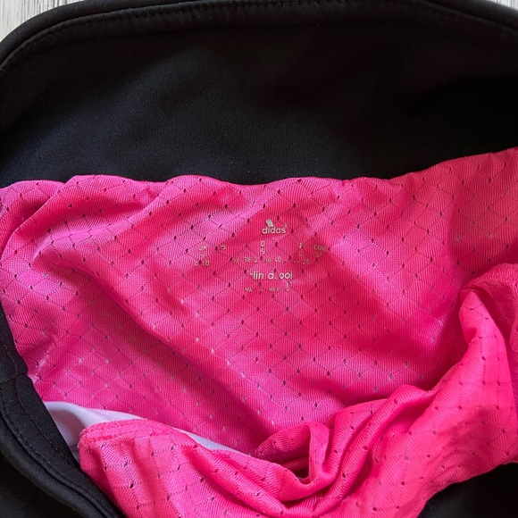 Adidas shorts 🩳 - Picture 2 of 3